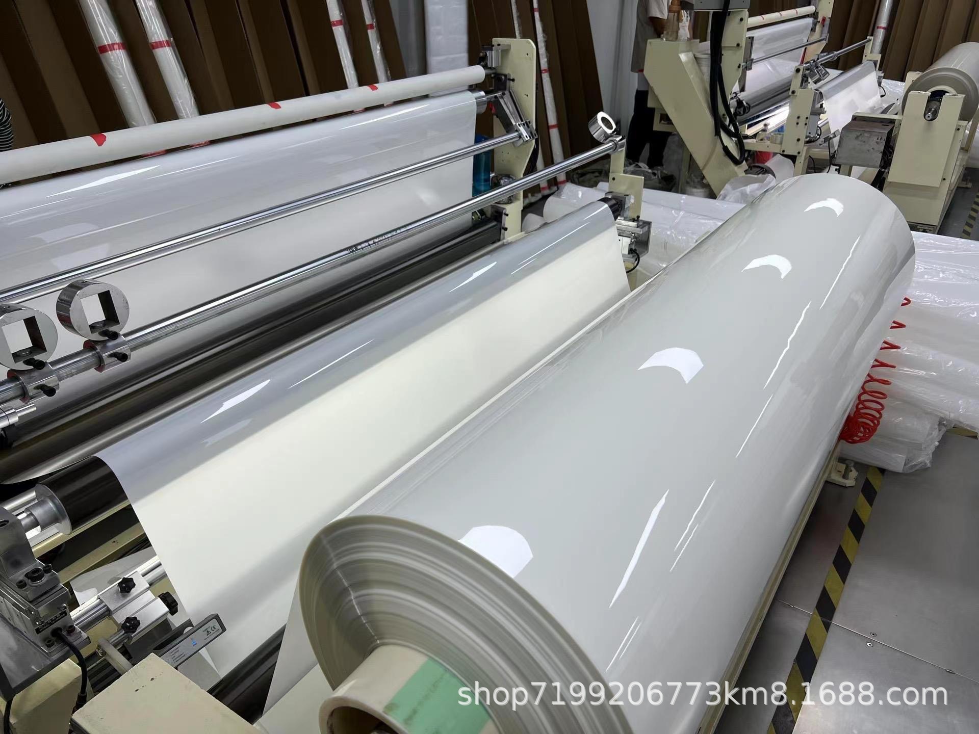Xpu Car Invisible Car Clothing Tpu Self-Repair Full Car Paint Protective Film Anti-Scratch and Kowtow Full Body Transparent Film