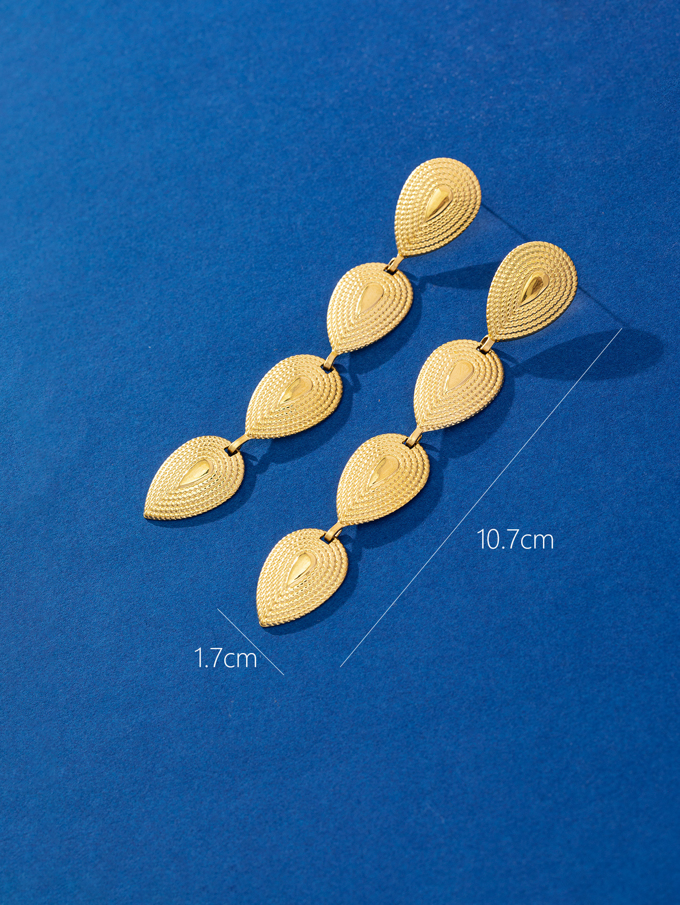 1 Pair Elegant Lady Modern Style Leaf Flower Plating 316 Stainless Steel  18K Gold Plated Drop Earrings display picture 13