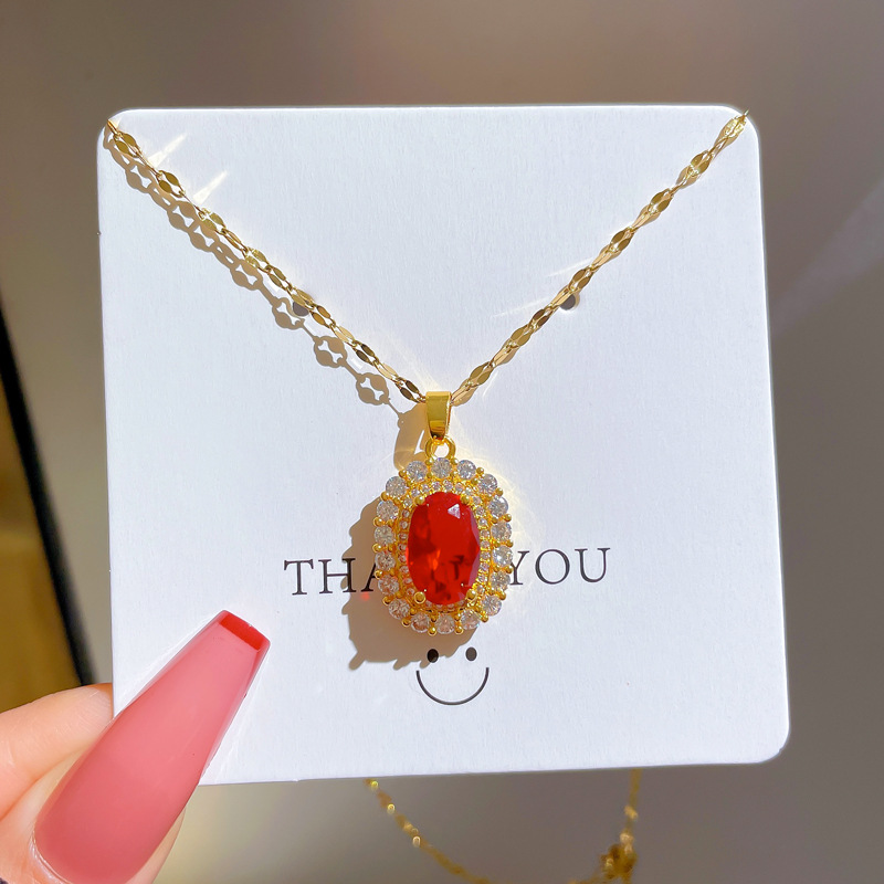 Ketting van titaniumstaal met rode edelsteen voor dames_voghion.com
