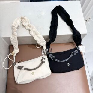 LU¶1.5LRuched mini���c��hobo�������ް���녶�μ�б��Ҹ�°�