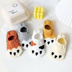 Korean version of cartoon cat claw socks, shallow mouth invisible socks, spring and summer new socks, heel dot invisible socks, women's boat socks