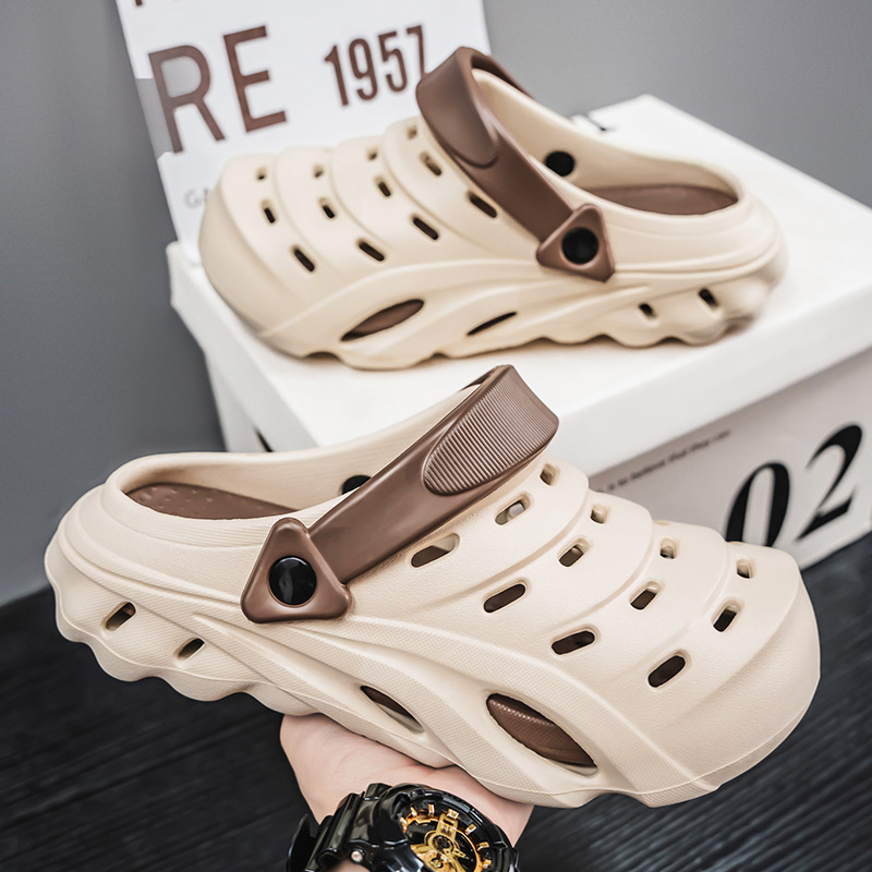Zapatos con agujeros transpirables para hombre EVA verano nuevo estilo sandalias antideslizantes de suela gruesa zapatos de playa deportivos de dos desgaste image 5