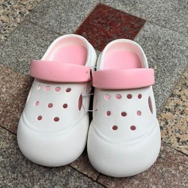 Съёмные шлёпанцы, нескользящая обувь на платформе, высокая модная универсальная шлёпанца