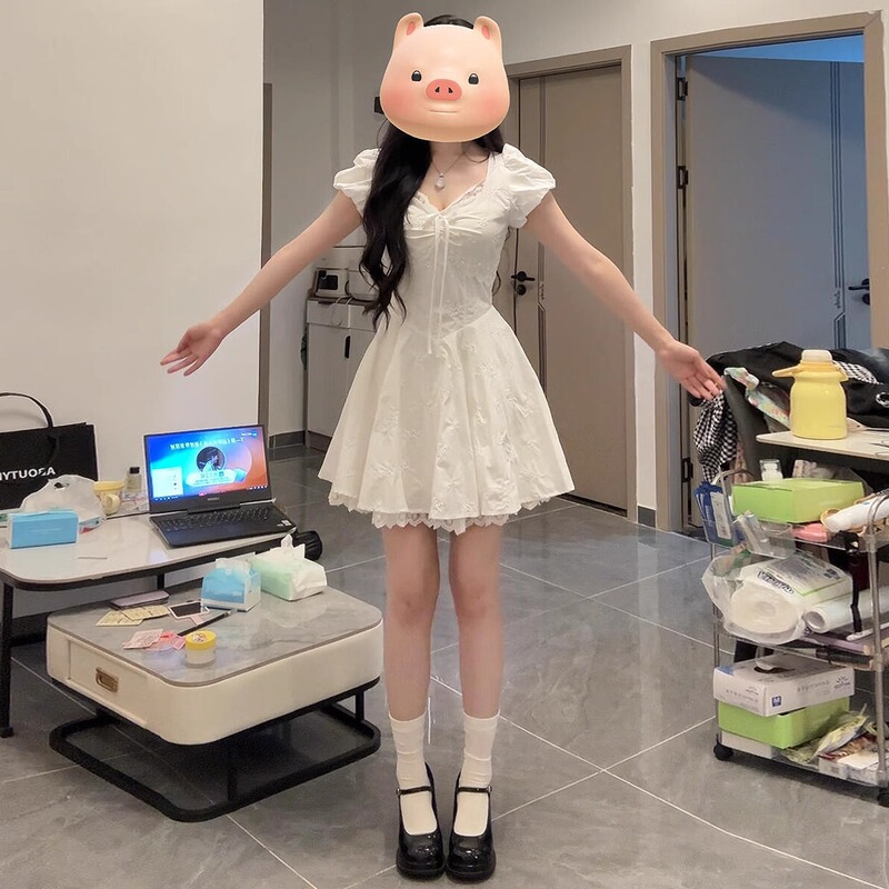 夏季2025新款掐腰爆款独特漂亮白色连衣裙女小个子蕾丝边蓬蓬短裙|undefined