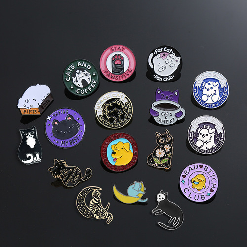 Cartoon brooch animal cat club round badge cute cat alloy pin jewelry creative clothing accessories
