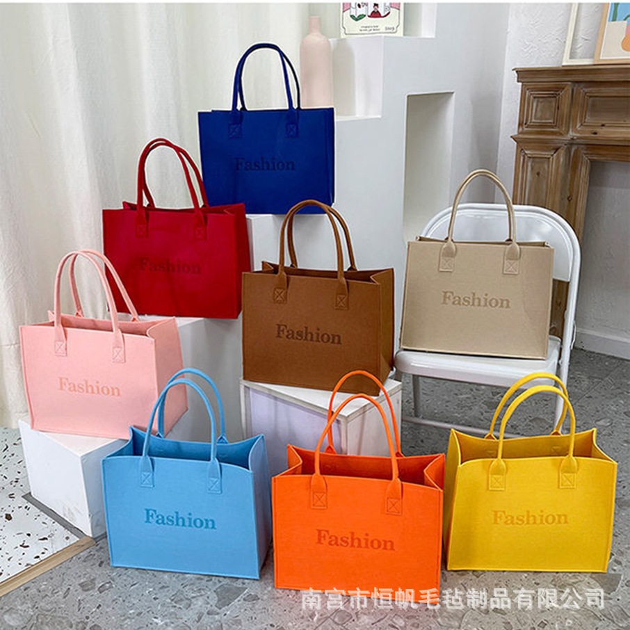 毛毡手提包小红书同款毛毡托特包新款简约字母百搭时尚敞口单肩包