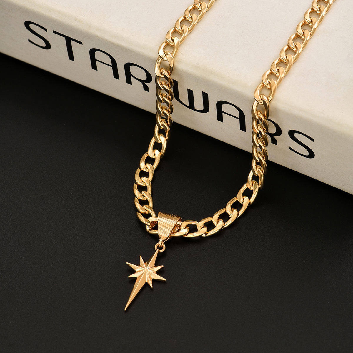 Collier étoile à huit branches pour femme bijou élégant et simple_voghion.com