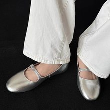 法式芭蕾舞平底鞋女2024韩版新款圆头浅口银色玛丽珍鞋单鞋