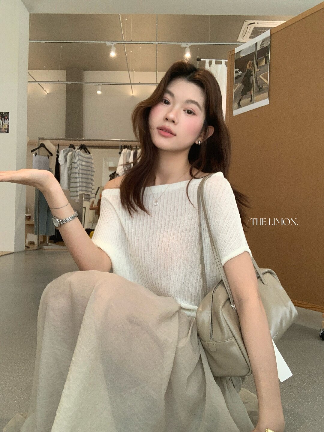 Áo thun nữ cổ tròn basic tay ngắn phong cách Hàn Quốc — Cà phê, màu đen, Bột củ sen, trắng ngà chi tiết 77