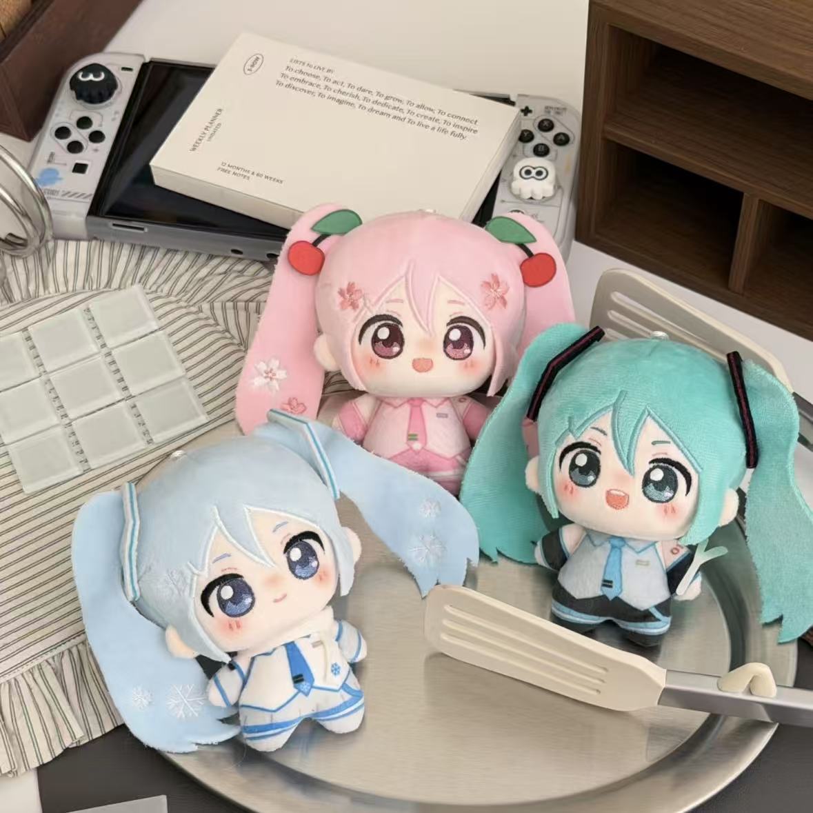 Pre-sale cute Hatsune Miku 10cm cotton doll, Snow Miku fan-made doll, fufu Nunu body Sakura Hatsune