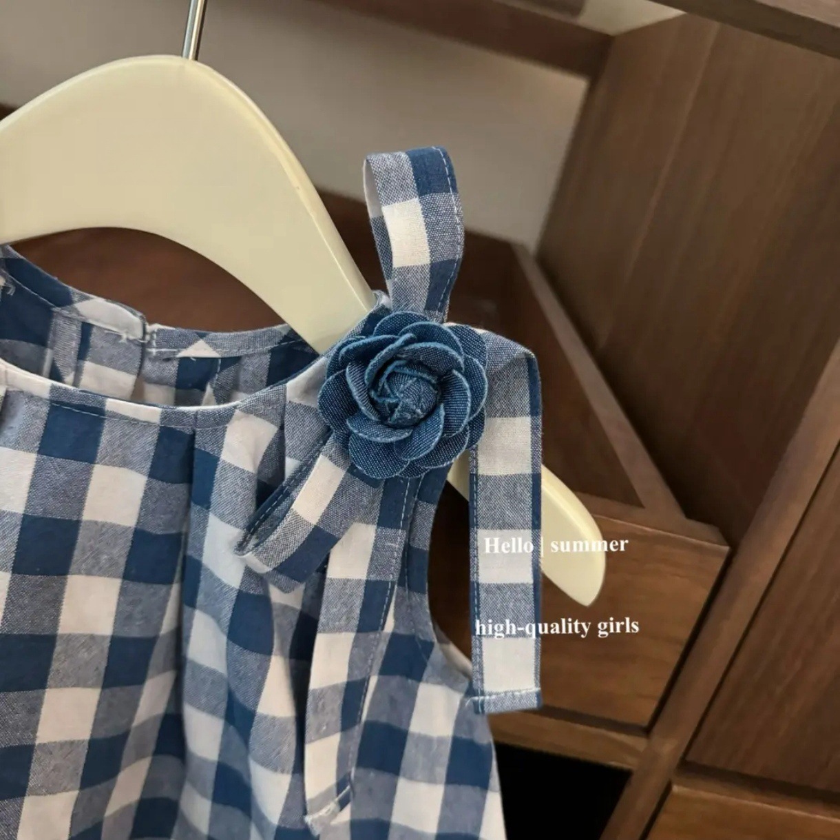 Xianning siete niñas pequeño vestido fresco verano 25 nuevo estilo estilo occidental vestido de chaleco a cuadros azul para niños vestido de princesa