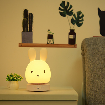 厂家供应新款空气宝宝led小夜灯空气净化器 臭氧除味消毒净化空气