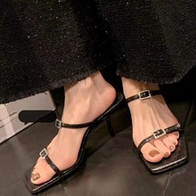 批发厂家直销一字带高跟凉鞋女2023夏季新款水钻露趾凉拖鞋女外穿