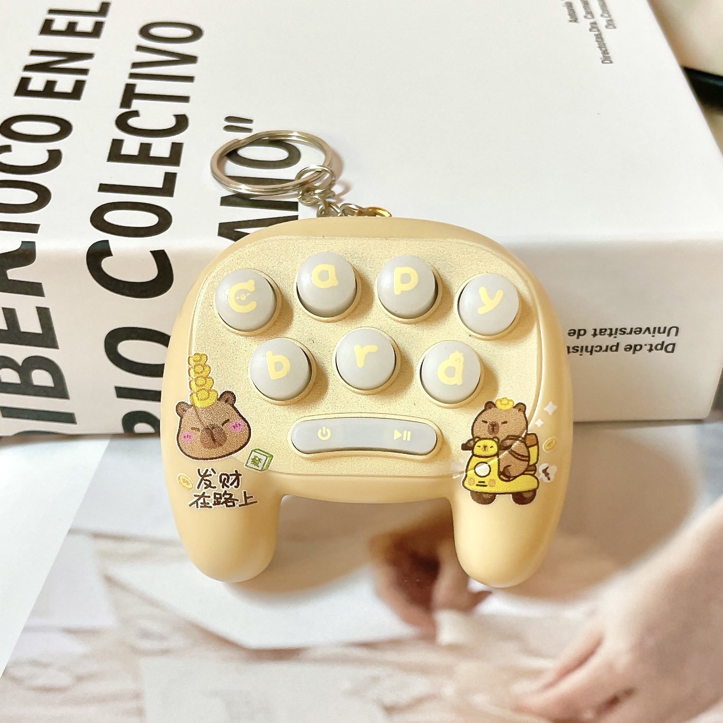 Fortune duck capybara + keychain