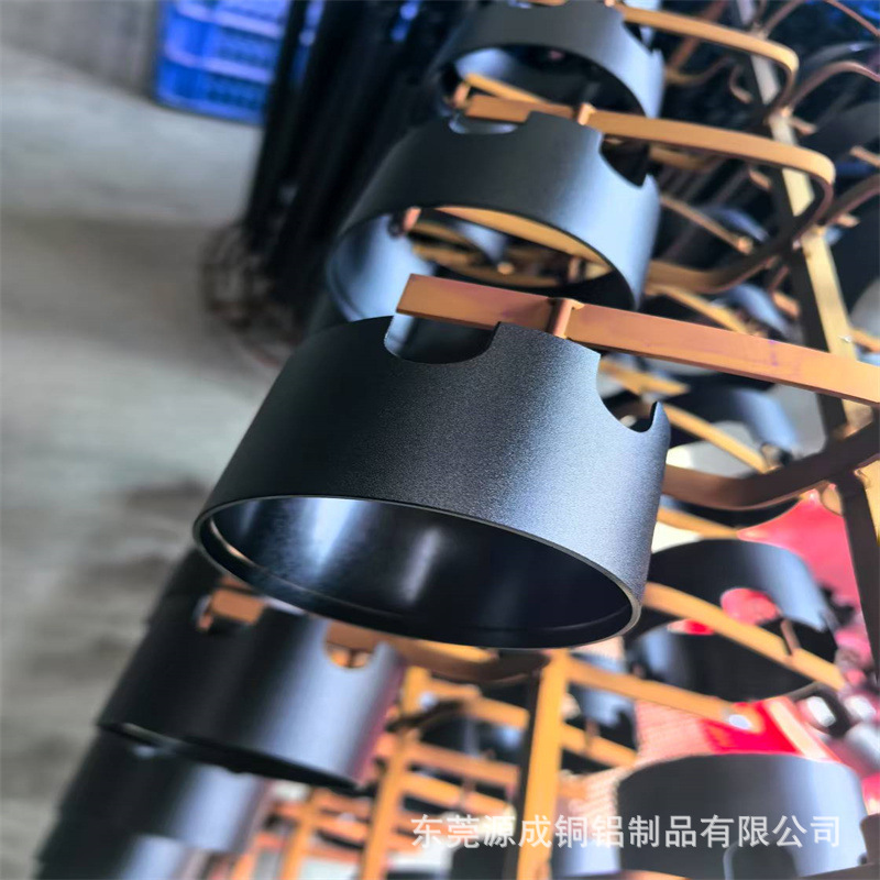 6063彩色氧化铝合金管材 大口径精抽铝管 喷砂 高光 冲压打孔