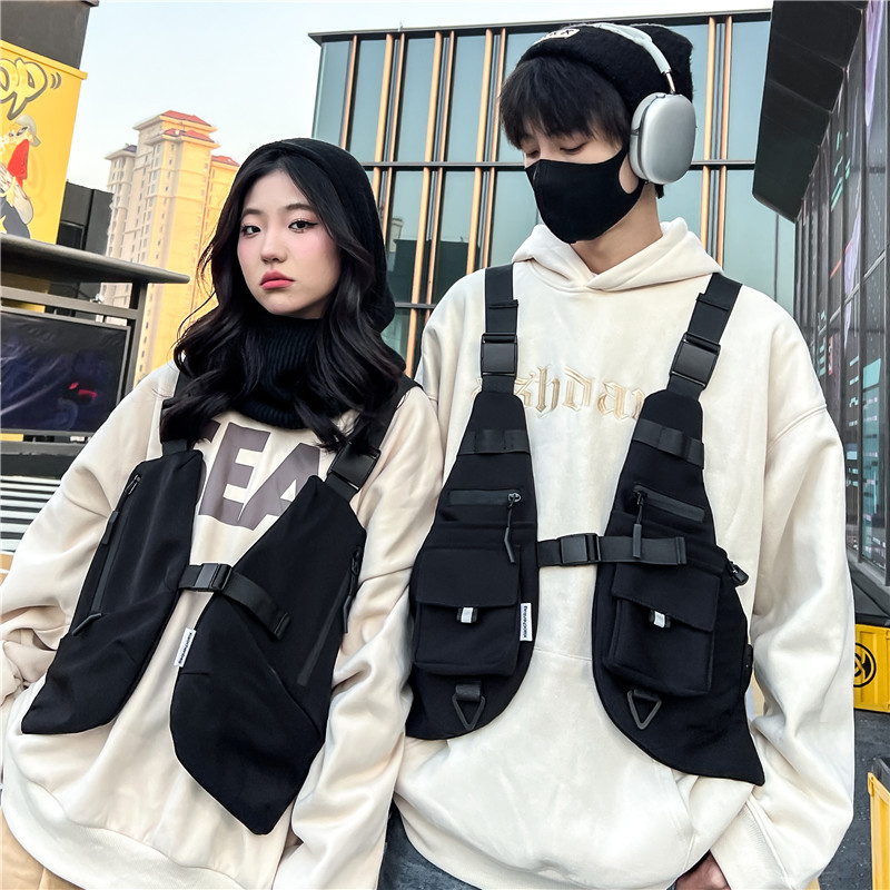 Outdoor Cycling, Hiking, Mountaineering, Running Chest Bag, Vest Bag, Backpack, Men's and Women's Commuter Chest Bag, Leisure Travel