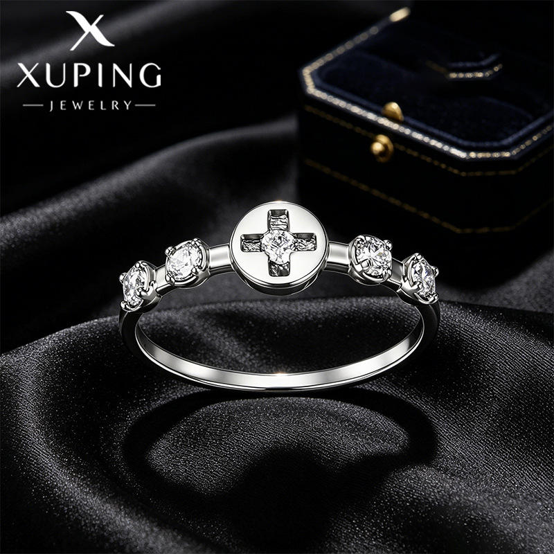 Xuping nicho de moda personalidad anillo de cruz hueco diseño de aleación de cobre chapado blanco simple sin género anillo