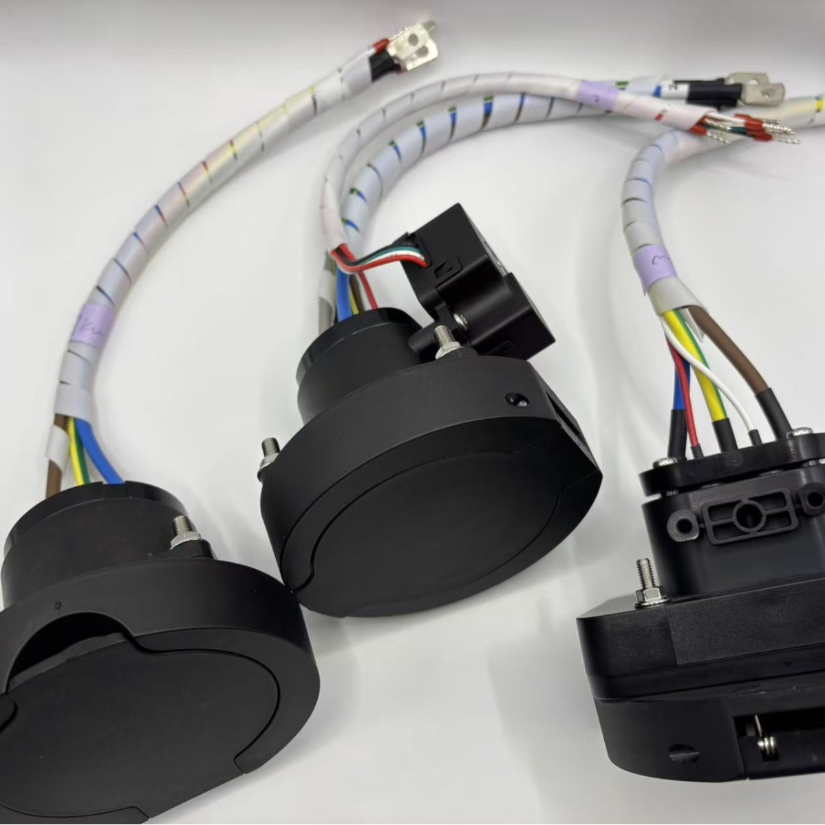 NTO 32A欧规连接座 欧标type2插座桩端母座电子锁