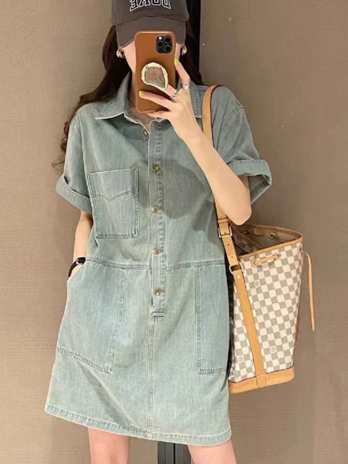Váy liền denim ống đứng tay ngắn viền cong cỡ lớn — Màu xanh lam nhạt