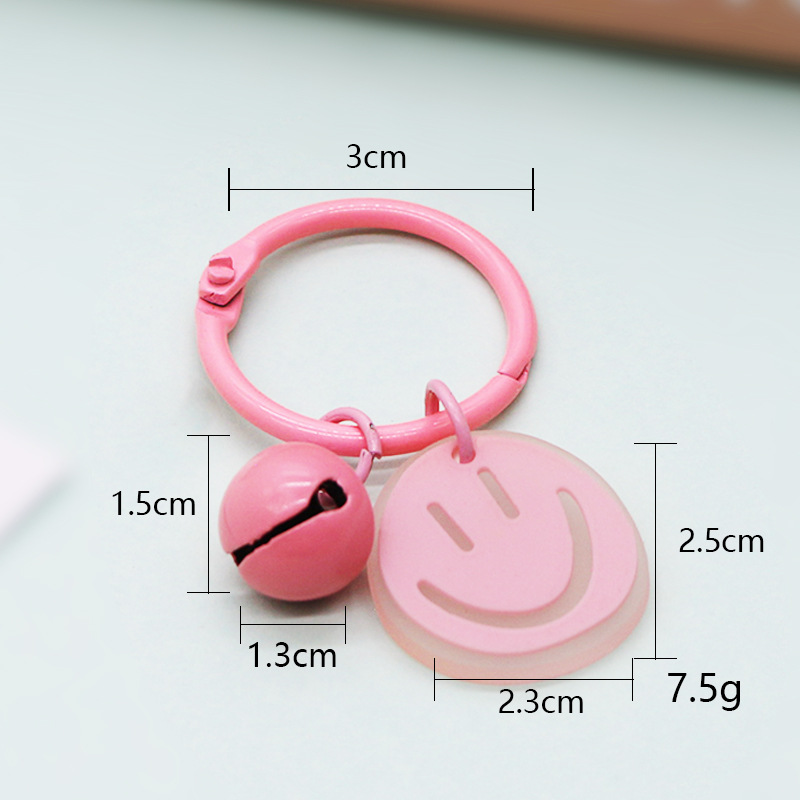 Japonés lindo pequeño llavero campana ins chica corazón Arco Iris color clave anillo bolsa clave colgante al por mayor