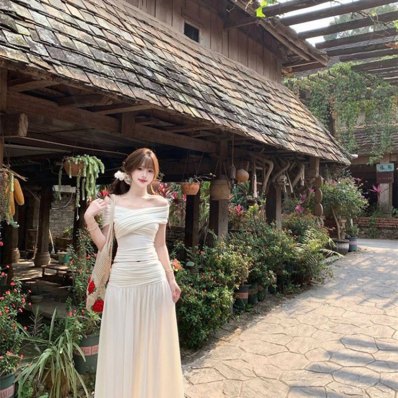 フレンチホットガールデザインワンショルダートップ婦人服春の新作無地成熟した痩身スカート2点セット|undefined