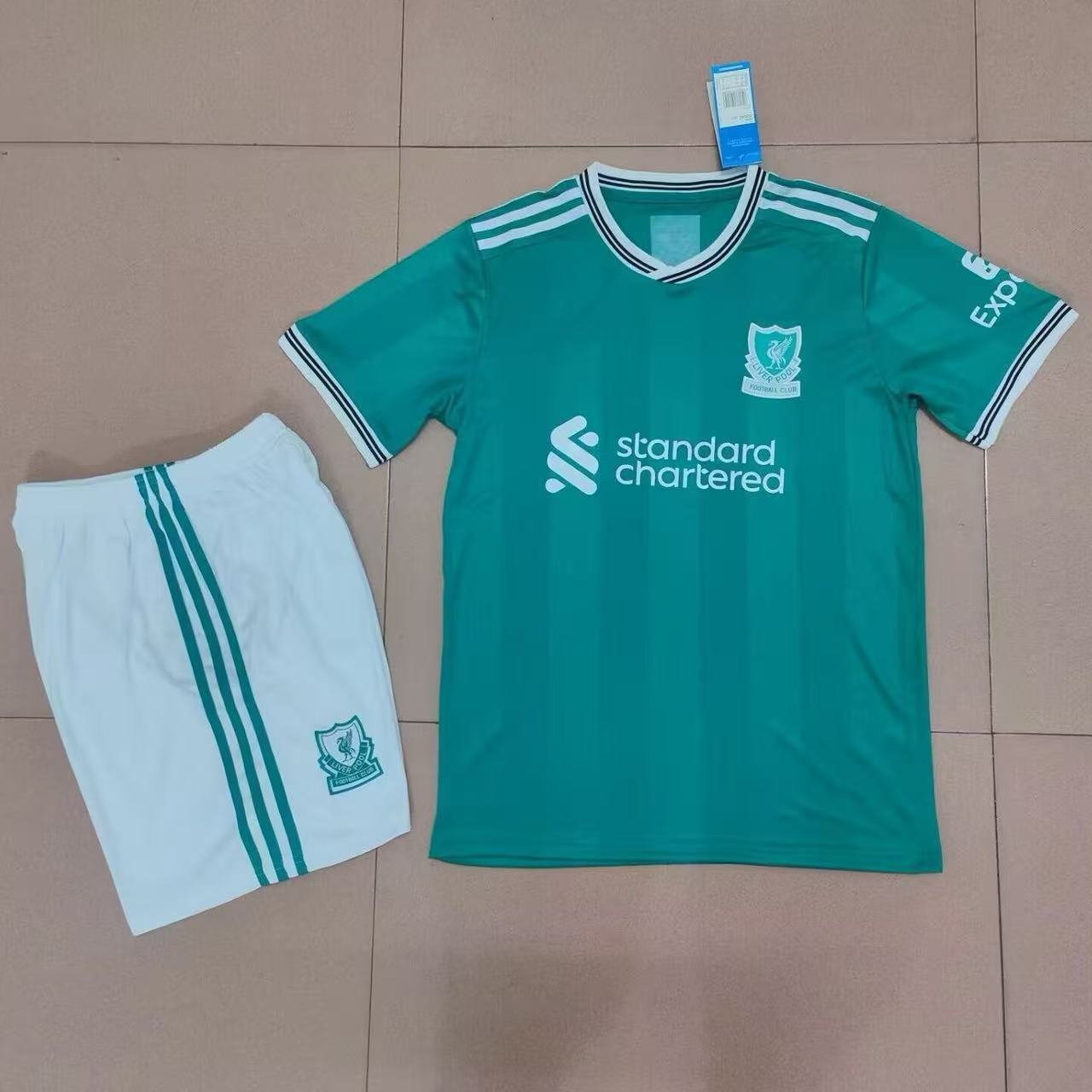 2526LIWUPU juego de dos invitados