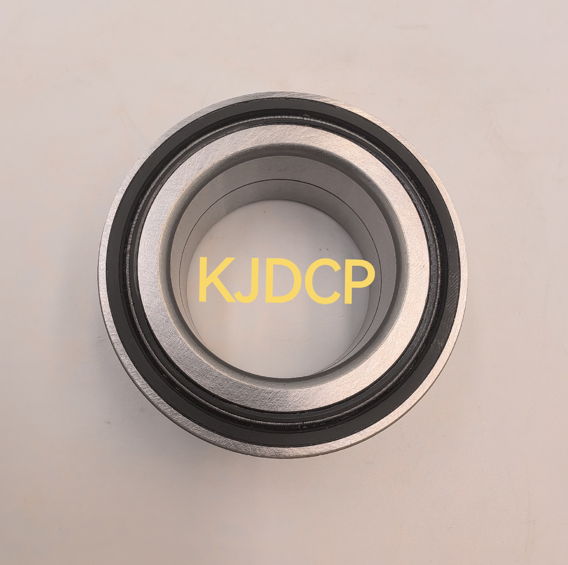 Automotive wheel hub bearings, tapered roller bearings, cylindrical roller bearings, clutch bearings
