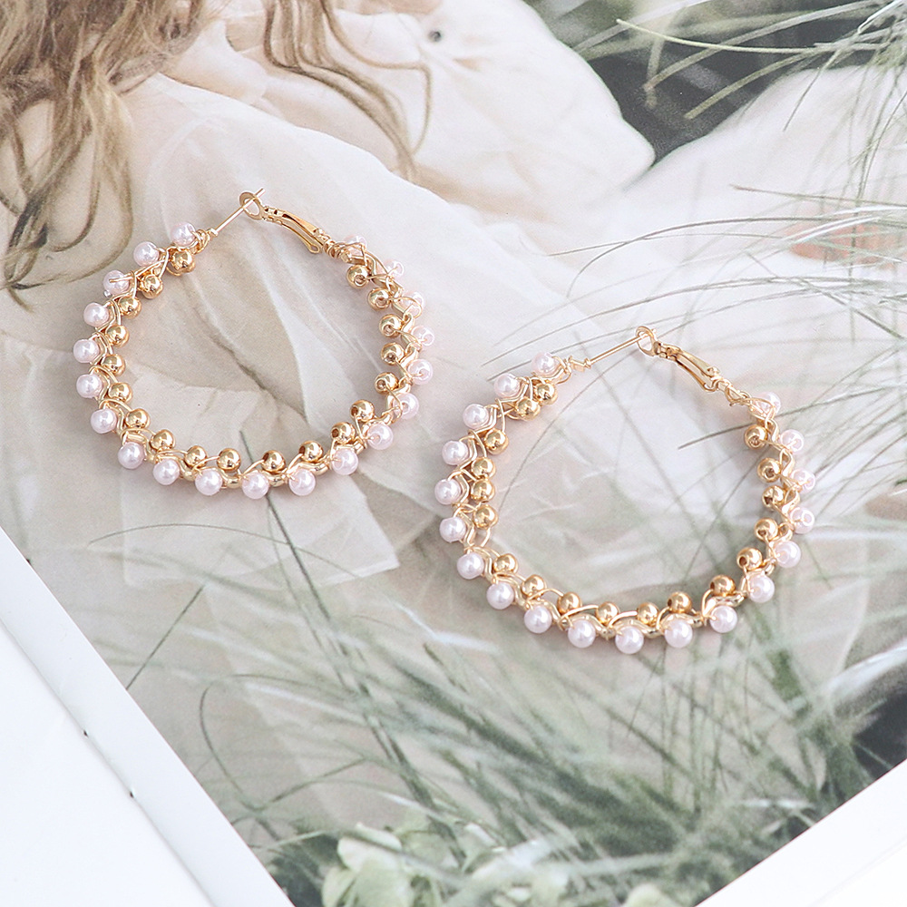 Elegant Geometric Imitation Pearl Alloy Women's Hoop Earrings 1 Pair display picture 4