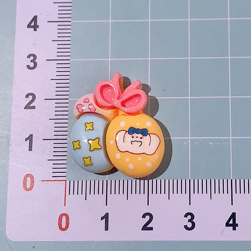 Nuevos accesorios de resina de serie de dibujos animados Happy Dog DIY decoración de cabello pegamento crema agujero de caja de teléfono móvil agujero material de colgante de hebilla