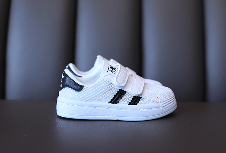2021 Nuovi bambini Little White 1-6 anni da uomo e da donna Shell Board Scarpe a rete cava Suola morbida Sport per bambini_voghion.com