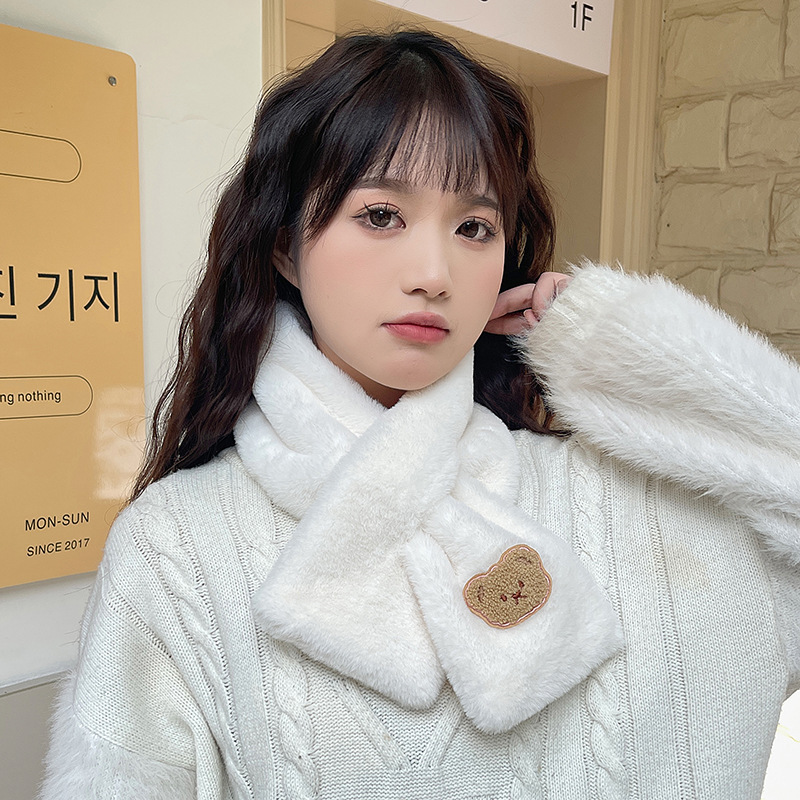 2025新款围巾女秋冬季加厚保暖韩版可爱学生百搭小熊交叉毛绒围脖|undefined