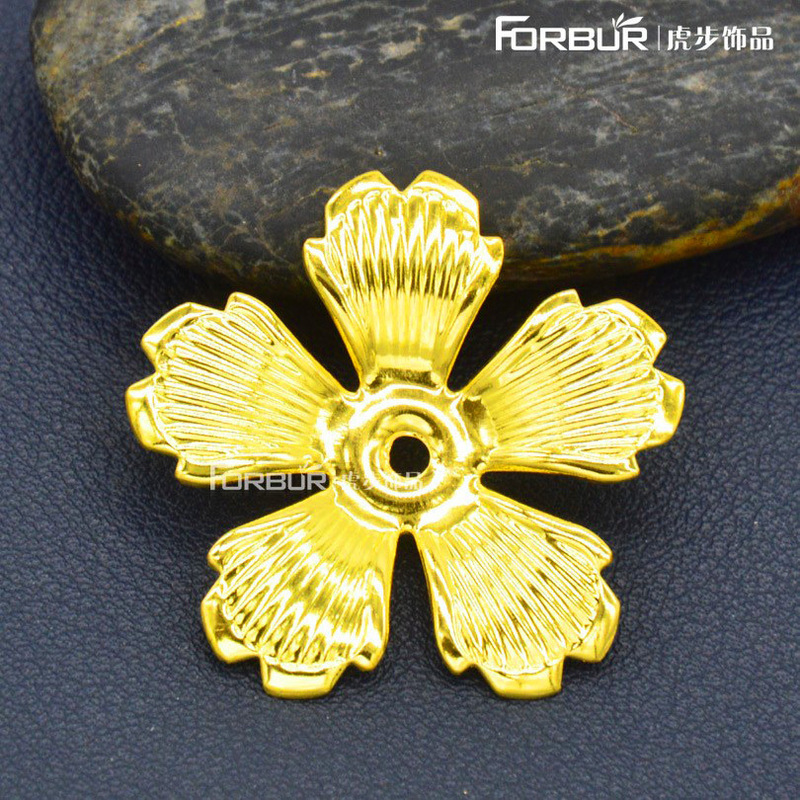 Versatile Five-Petal Flower Base with a Notch, 32mm Five-Petal Flower Piece, Five-Petal Flower Piece with a Notch, Iron Flower Piece Flower Base Versatile Five-Petal Flower Base with a Notch, 32mm Five-Petal Flower Piece, Five-Petal Flower Piece with a Notch, Iron Flower Piece Flower Base