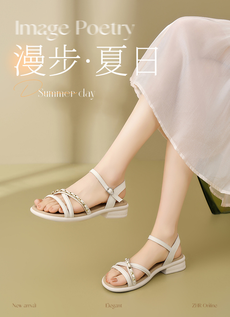 Dép sandal nữ quai chữ V đế thấp siêu mềm nhẹ — CE56 màu vàng nhạt chi tiết 3