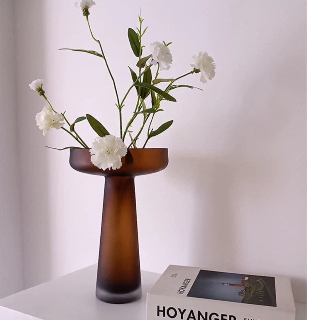 Vaso de vidrio esmerizado de alto nivel de alto valor de visualización del restaurante porche de flores decorativas adornos al por mayor simplista