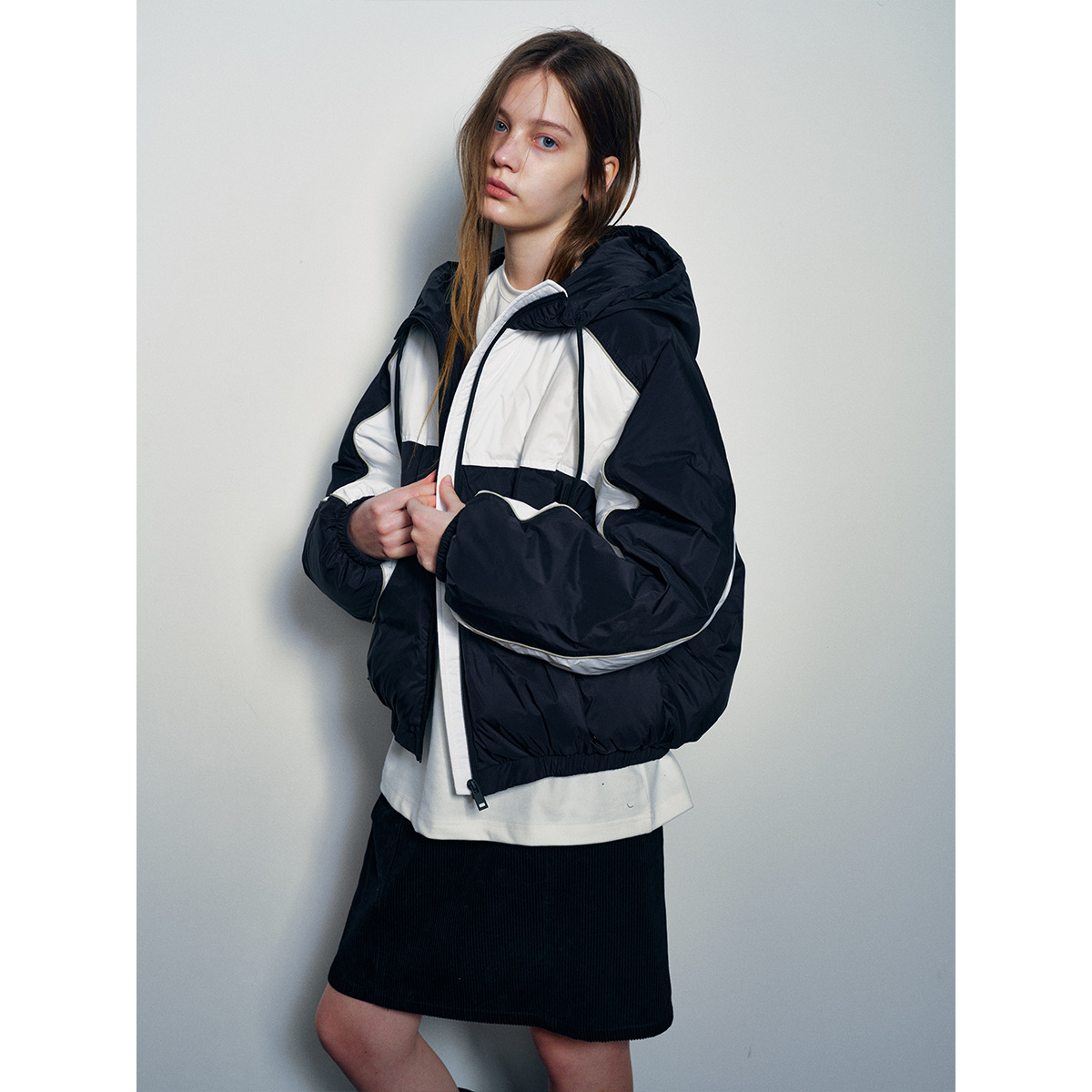 【玳禾】冬季新品休闲复古运动撞色RDS认证90白鸭绒羽绒服女H9498