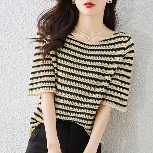 Women's Summer Collared Knit T-Shirt with Striped Patterns, Loose Fit, Stylish and Elegant Short-Sleeve Top