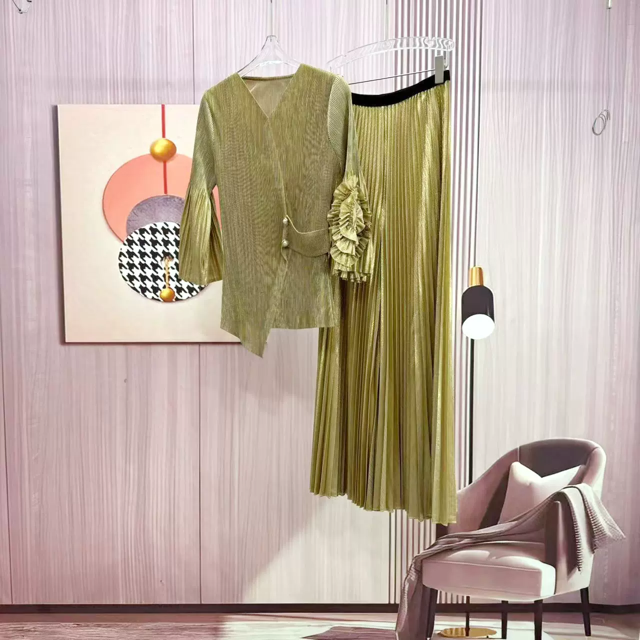 三宅跨境大码时尚休闲套装外贸加微享优惠秋季休闲宽松女装两件套