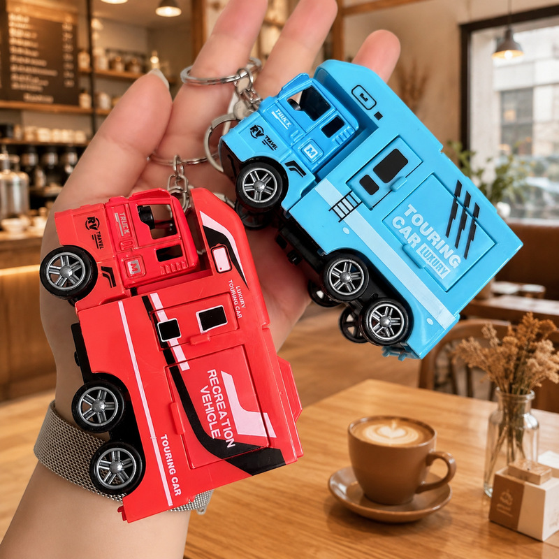 Creative Alloy Pull-Back Rv Keychain, Fun Car Window and Door Openable Inertia Car Pendant, Children's Backpack Decoration Creative Alloy Pull-Back Rv Keychain, Fun Car Window and Door Openable Inertia Car Pendant, Children's Backpack Decoration