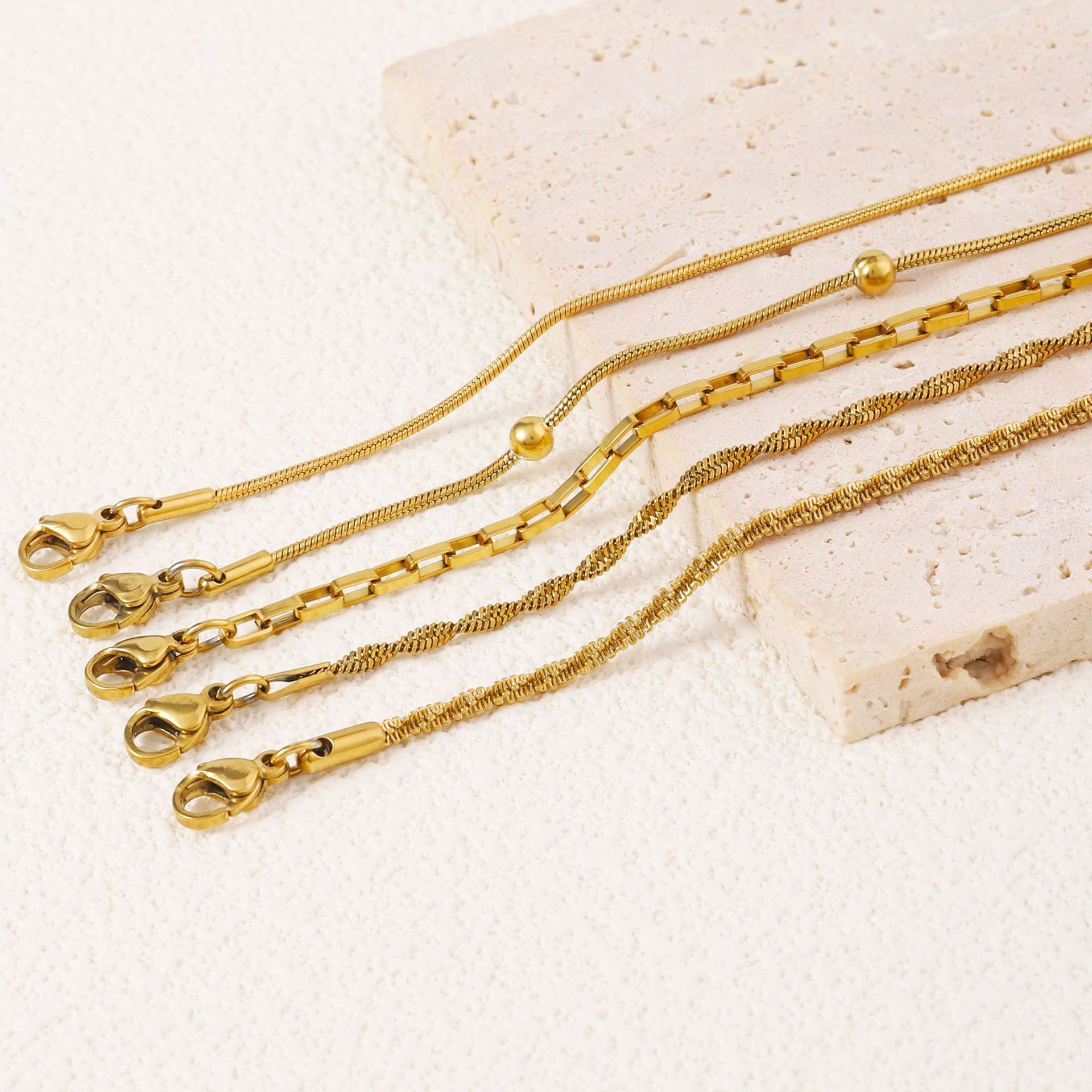 10g Weight PVD Coated Gold Plating Process Real Gold Plated Plating Material Bracelets, Chain Bracelet Classification 304 Stainless Steel Chain Material Twisted Rope Chain, snake chain Chain Type 1 Piece Quantity Daily Occasion 304 Stainless Steel Material Solid Color Pattern All Seasons Season Women's Gender Plating Design Simple Style Style Simple Style Solid Color 304 Stainless Steel 18K Gold Plated Twisted Rope Chain Snake Chain Bracelets Chain Bracelet In Bulk 5