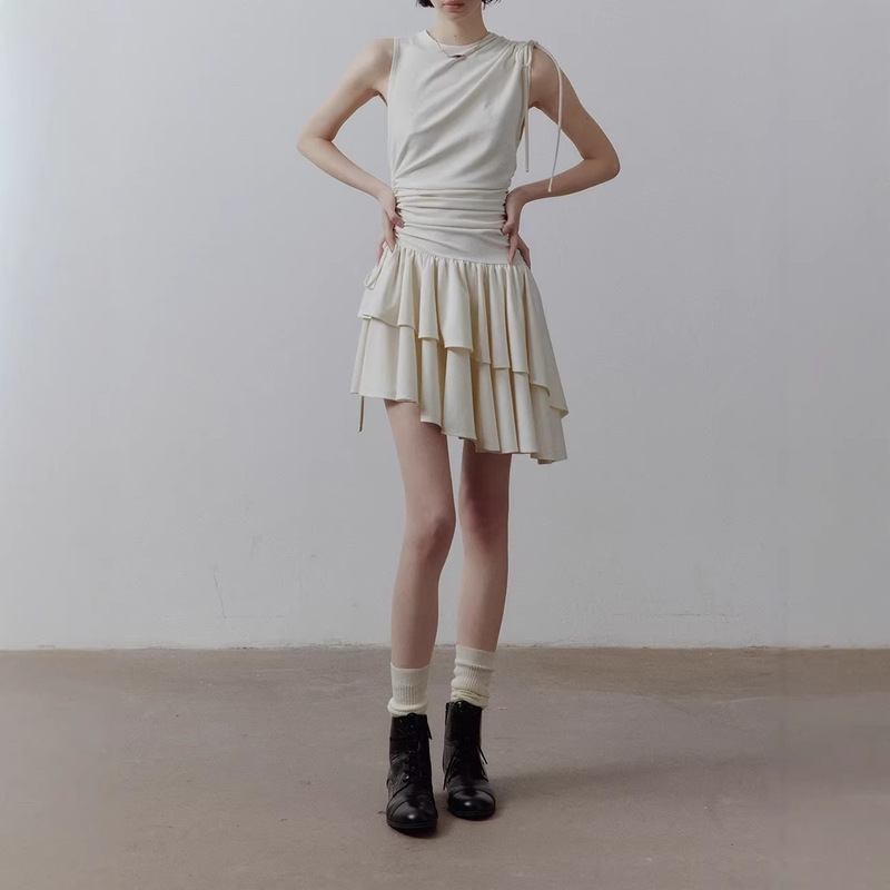 Fussed Aerial Ballet_Puffy and Soft Touch_Deconstructed Design_Asymmetrical Cloud White Knit Dress Fussed Aerial Ballet_Puffy and Soft Touch_Deconstructed Design_Asymmetrical Cloud White Knit Dress