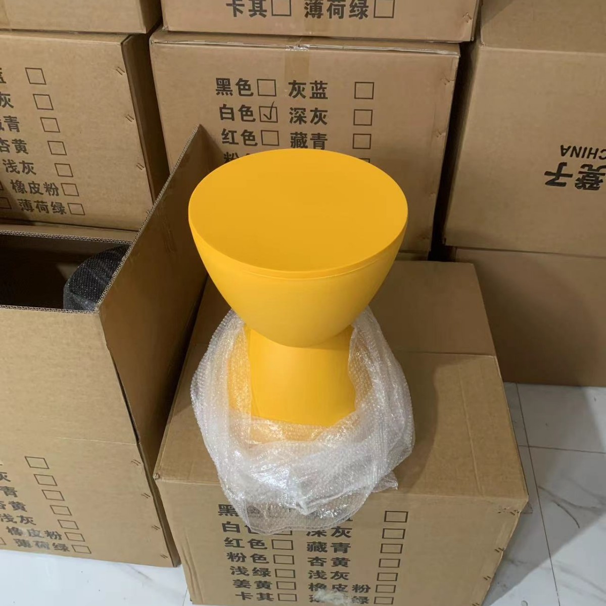 Príncipe taburete nórdico de plástico redondo taburete de moda simple taburete bajo simple moderno adulto zapatos de Casa cambiando taburete de comedor para niños