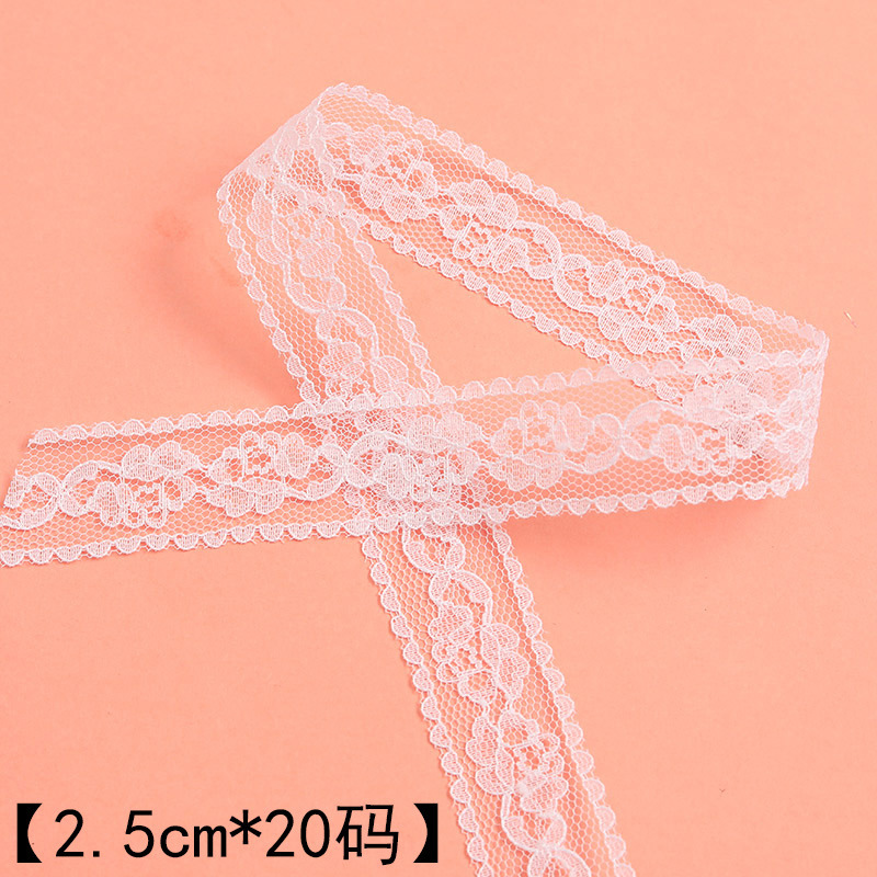 Hilo de encaje blanco con ins mano sosteniendo flor paquete encaje ajuste decorativo cinta ramo regalo DIY embalaje cinta