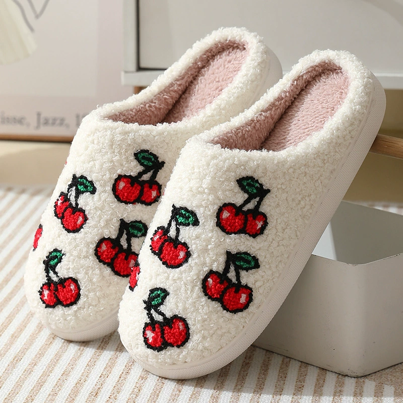 Plush indoor slippers, cartoon strawberry style, unisex, sizes 36–45, warm cozy pair