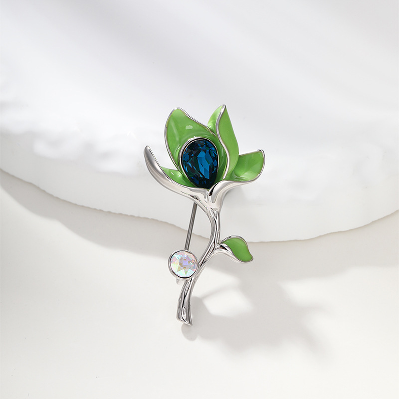 Xuping broche de alto nivel lujo ligero nicho accesorios de ropa temperamento viento broche fuente fábrica al por mayor personalizada image 52