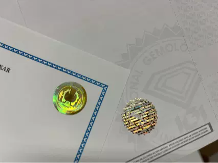 防伪证书 温变油墨 发光彩纤 全息防伪标