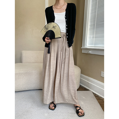 Sinan's slightly chubby version, practical wear style, square neck, wide shoulder straps, breast-covering camisole SN3409