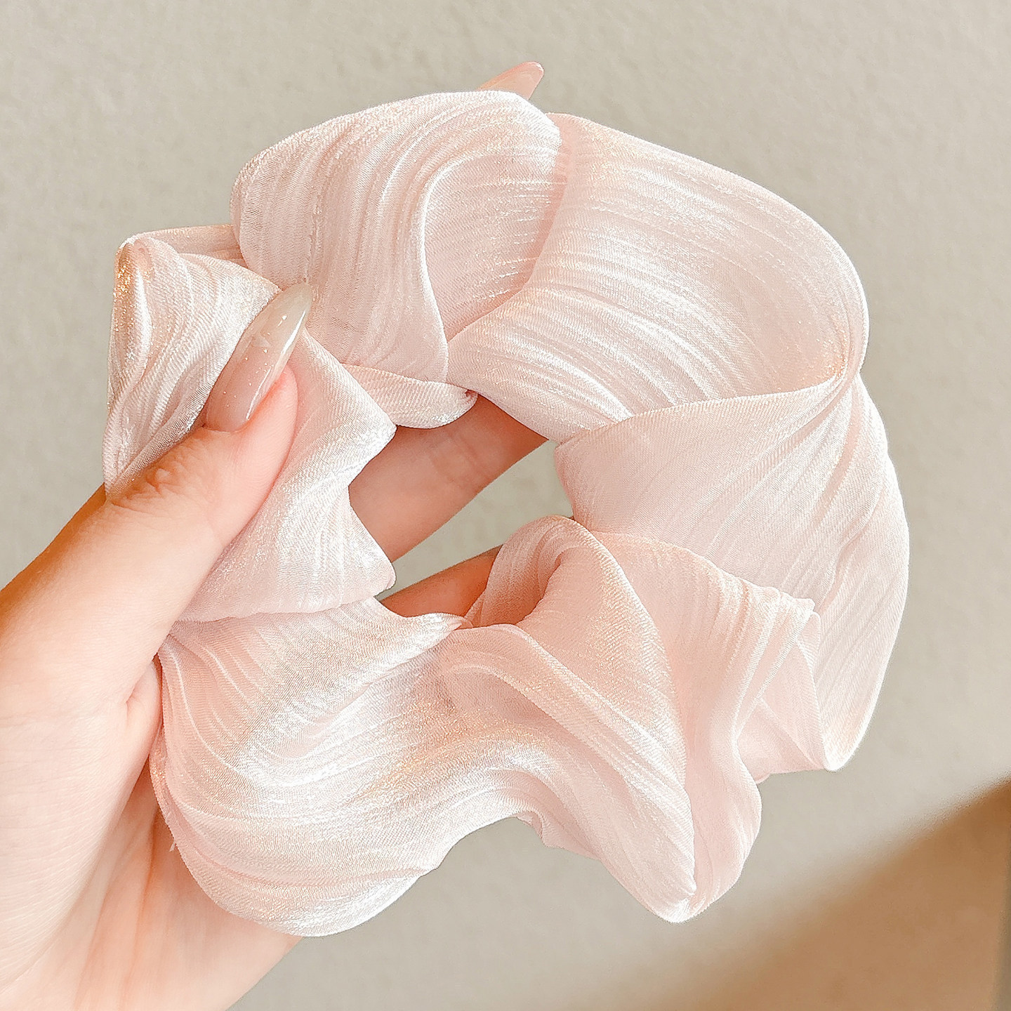 Cuerdas de cabello de viento pastoral pequeñas y altos valores faciales, anillo de cabello de intestino grande, sensación de una niña de banda de goma flácida, cuerdas de malla de banda de bola de cabeza