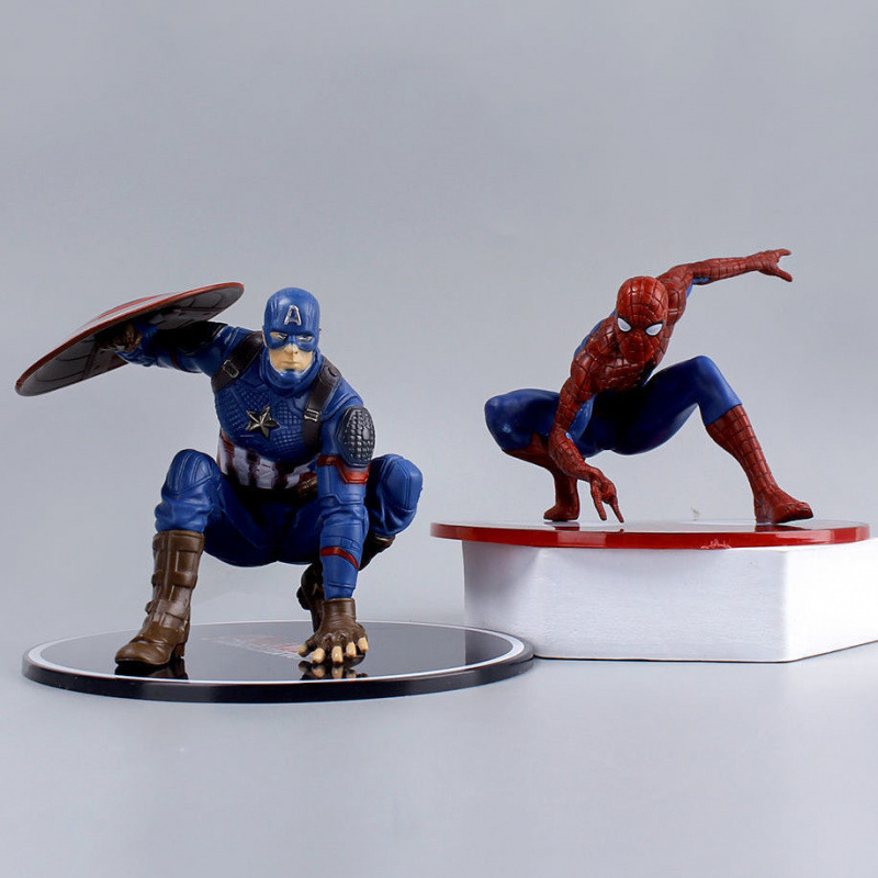 Veneno hecha a mano Avenger Spiderman Iron Man equipo de escritorio modelo de chasis de automóviles decoración muñeca