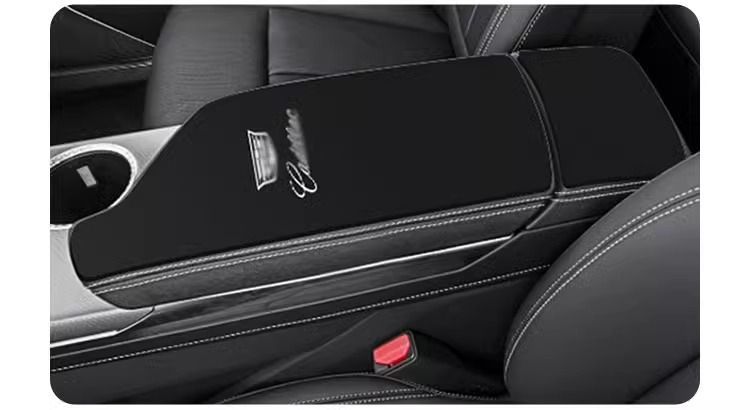 Suitable for Cadillac Xt4 Car Armrest Box Pad Xt5 Middle Armrest Cover Protective Cover Xts Central Control Modification/