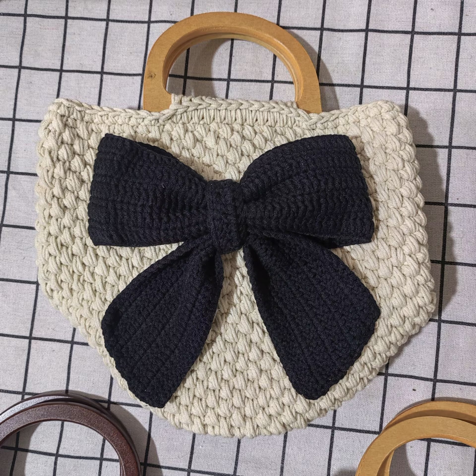 Estilo elegante Sheffield línea gancho tejido gran bolso de fresa bolso de teléfono móvil regalo de vacaciones de la familia hecha a mano